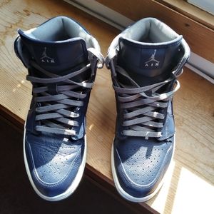 Air Jordan 1 Phat 'Obsidian'